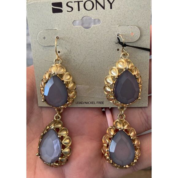 Stony Earrings - Picture 2 of 7